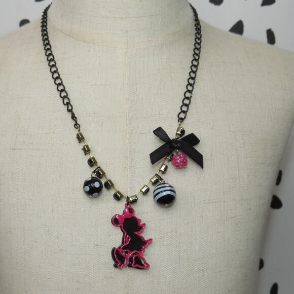 Disney Minnie Mouse Retro Girl Silhouette Pendant Necklace - Picture 2 of 3